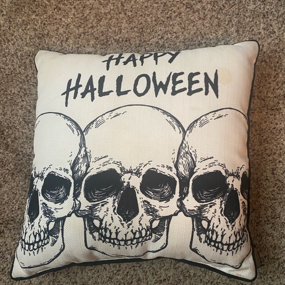 Halloween Skull Throw Pillow